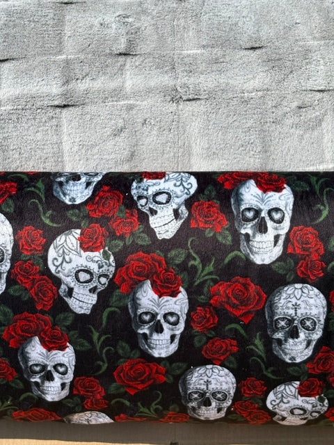 💀🌹 FLASH SALE — SKULL/LUXE CUDDLE FROST MARBELLA  MINKY BLANKETS! 🌹💀